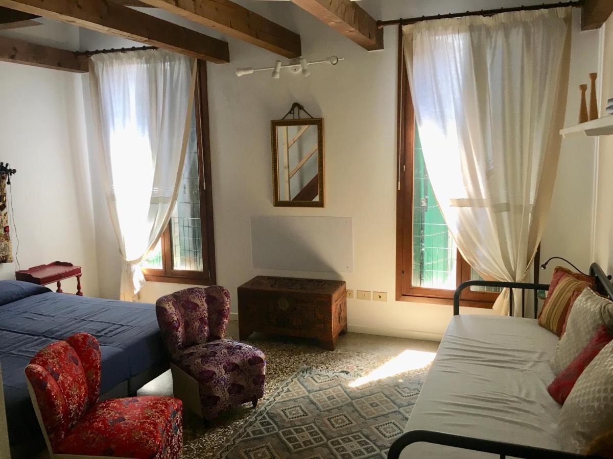 Appartement Residenza Emilia à Venise Extérieur photo