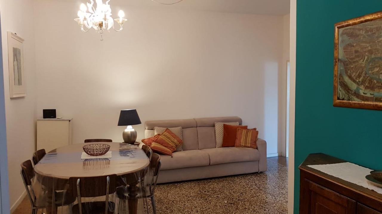 Appartement Residenza Emilia à Venise Extérieur photo